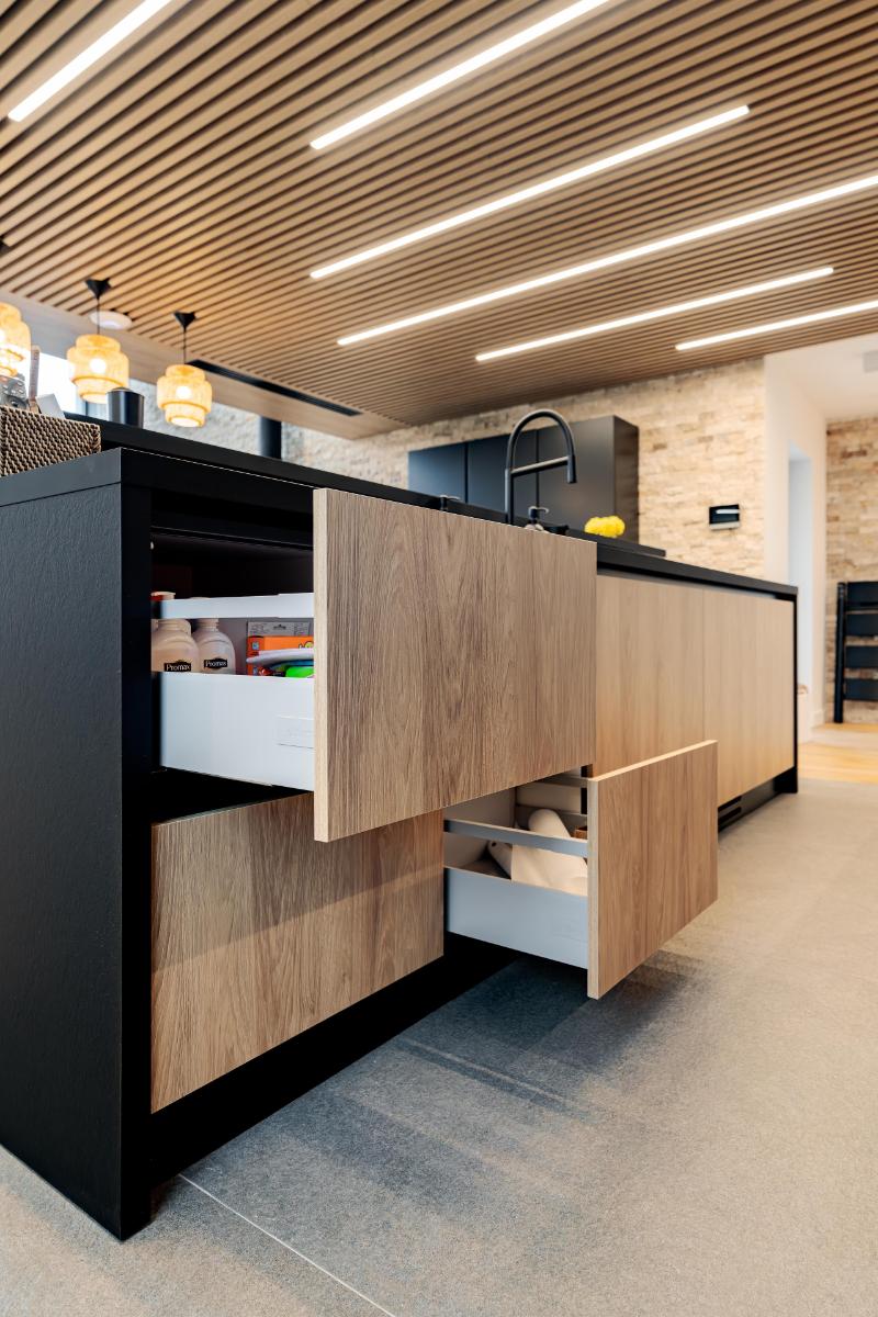 Proiect rezidential complet de mobilier la comanda