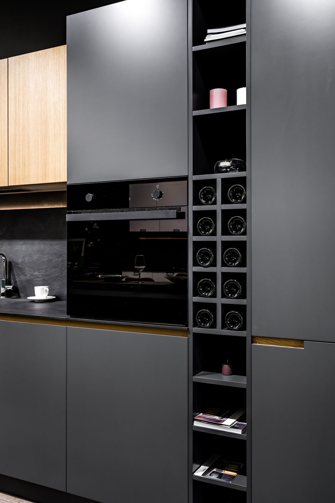 Bucătărie modernă la preț promoțional, reducere de sezon, lichidare de stoc mobilă premium