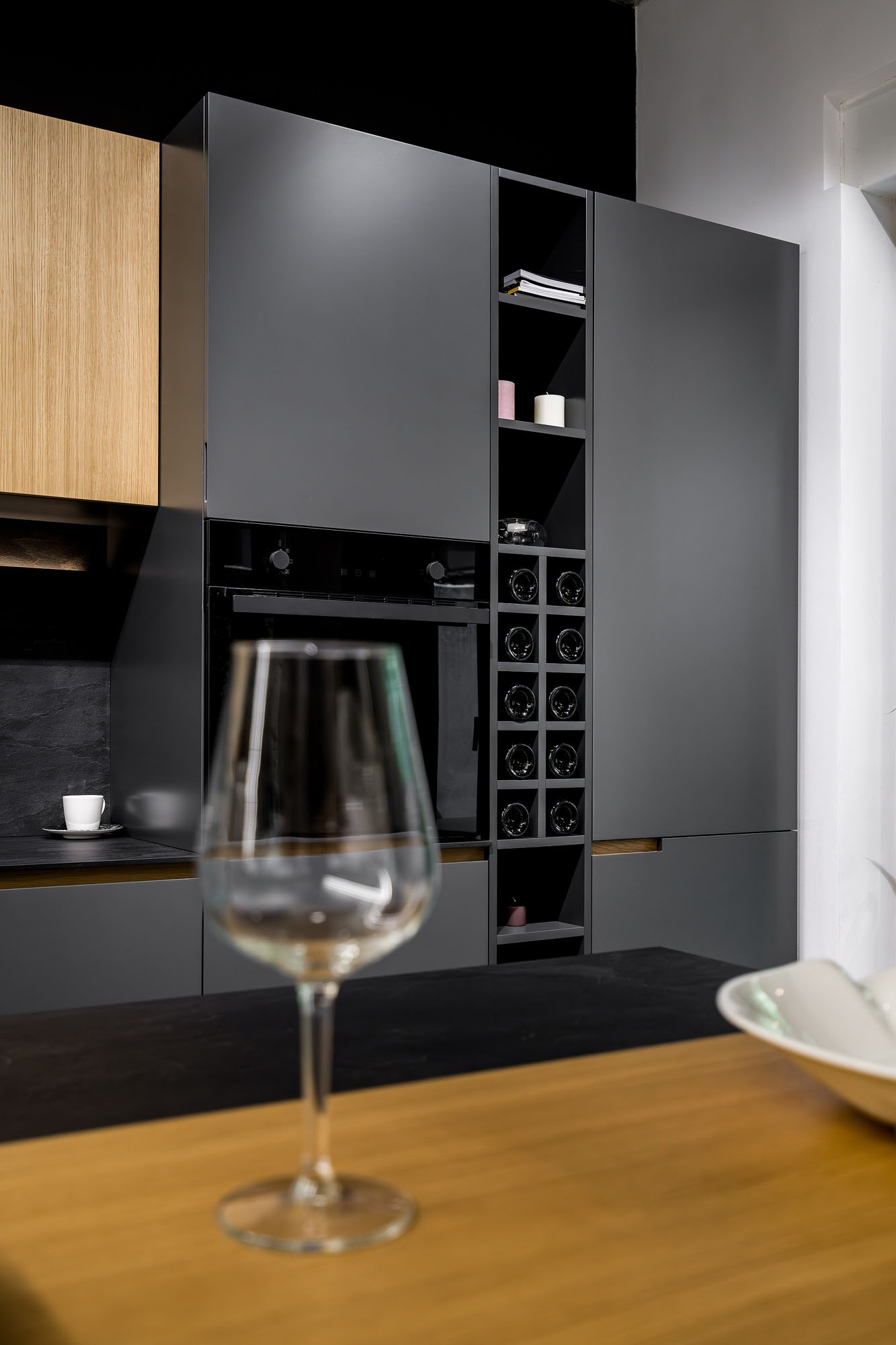 Bucătărie modernă la preț promoțional, reducere de sezon, lichidare de stoc mobilă premium