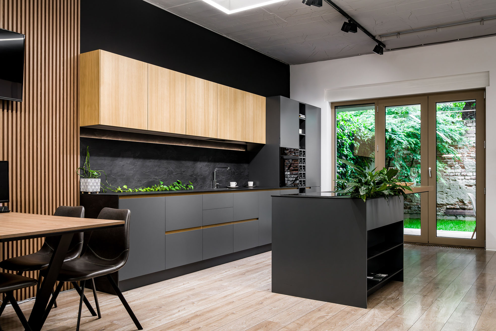 Insula bucatarie moderna de lux – Lichidare de stoc Showroom